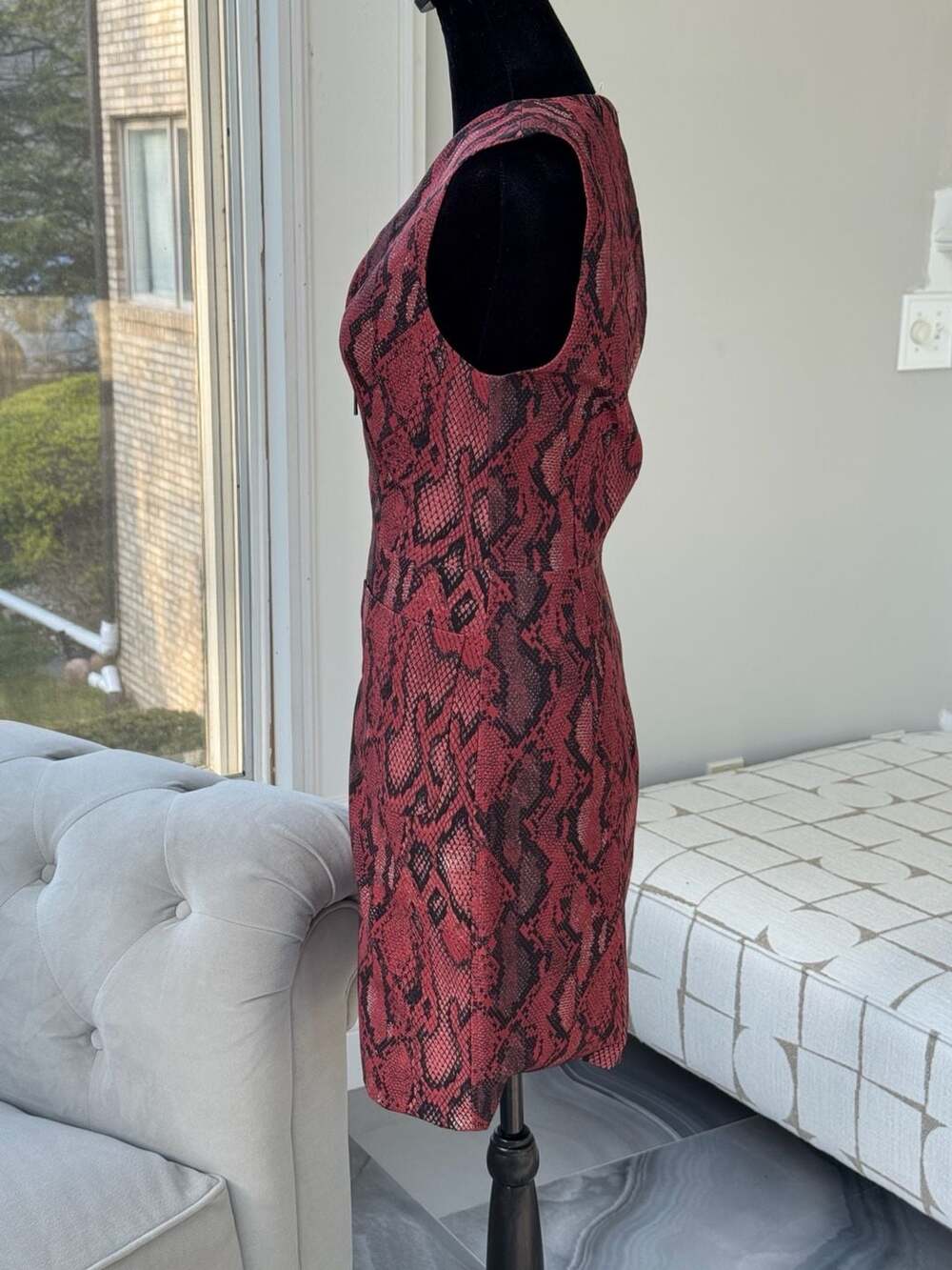 L'AGENCE Red Python Snakeskin Print Zip Front Sheath Dress Size 2 Dual Zipper - Picture 6 of 10
